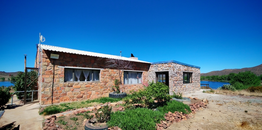 4 Bedroom Property for Sale in Middelburg Rural Eastern Cape